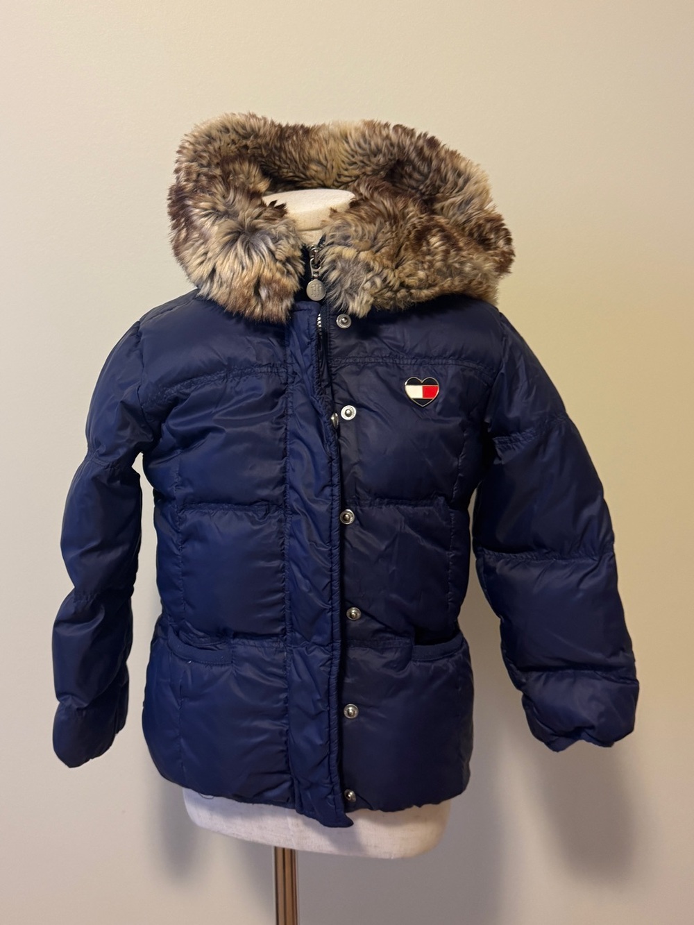 Used Tommy Hilfiger Girls XS 4-5 Navy Down Puffer Coat Faux Fur Hood